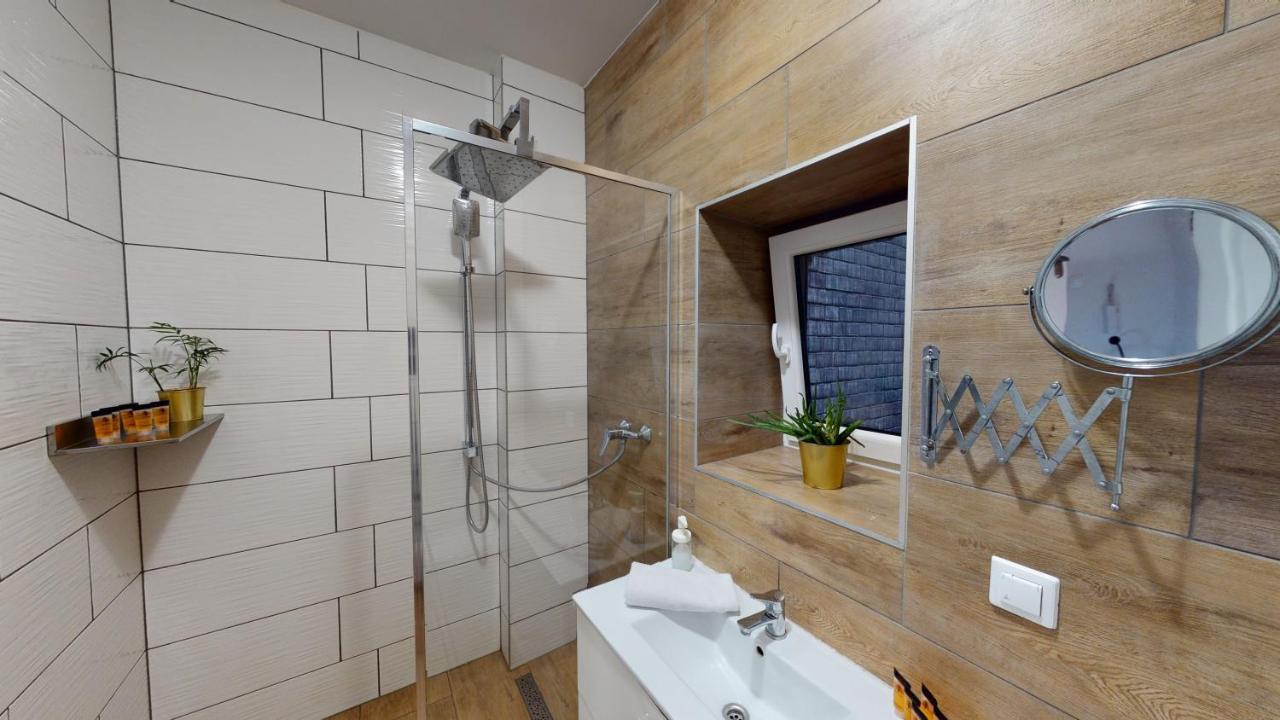 Studio Lofty Komuny Paryskiej 62 Breslavia Exterior foto
